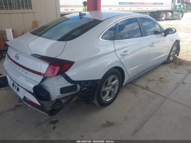 2021 HYUNDAI SONATA 5NPEG4JA1MH103680 Photo 3