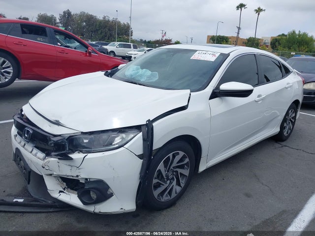 Honda k20c2 2018 2HGFC2F76JH557883 Image 2