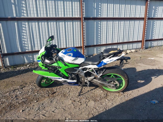 ML5ZXCS1XRDA28787 Kawasaki 2024