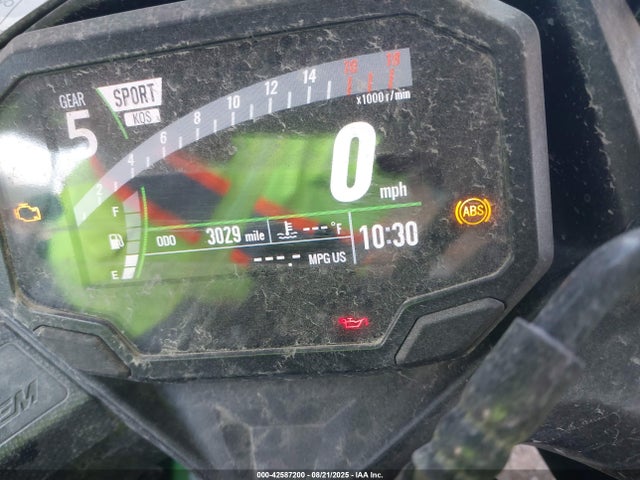 ML5ZXCS1XRDA28787 Kawasaki 2024