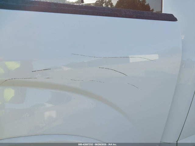 42587232 :رقم المزاد ، 1FTEW1EF6GKD52067 vin ، 2016 Ford F-150 Lariat مزاد بيع