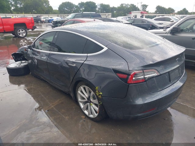 2019 TESLA MODEL 3 5YJ3E1EA0KF324401 Photo 2