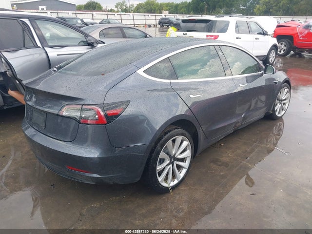 2019 TESLA MODEL 3 5YJ3E1EA0KF324401 Photo 3