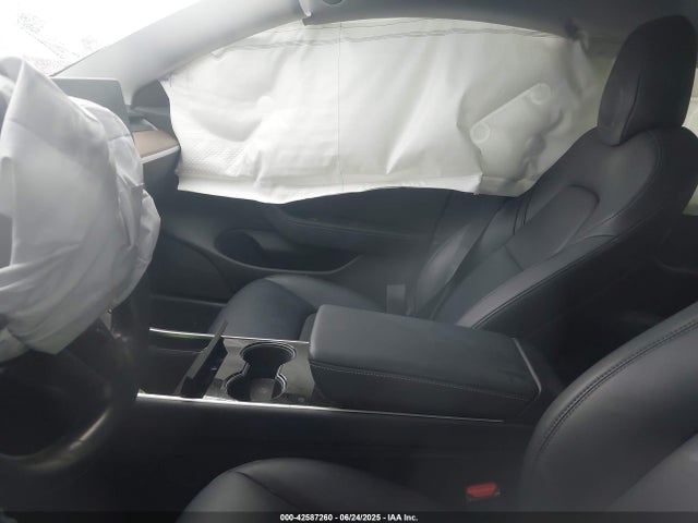 2019 TESLA MODEL 3 5YJ3E1EA0KF324401 Photo 4