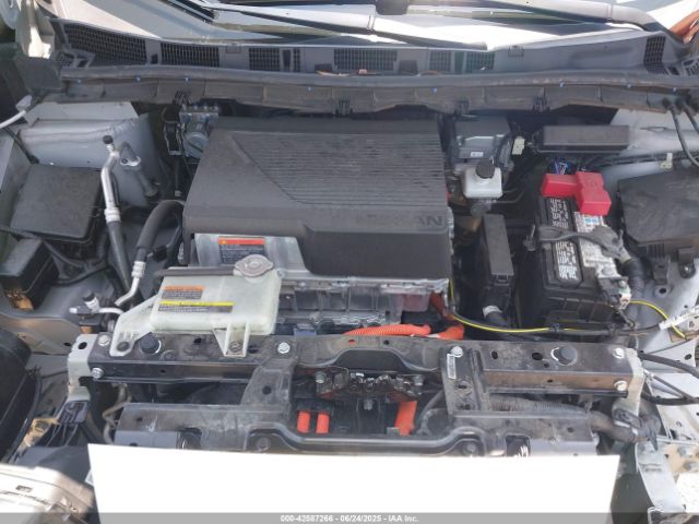 1N4AZ1BV7NC563258 Nissan 2022