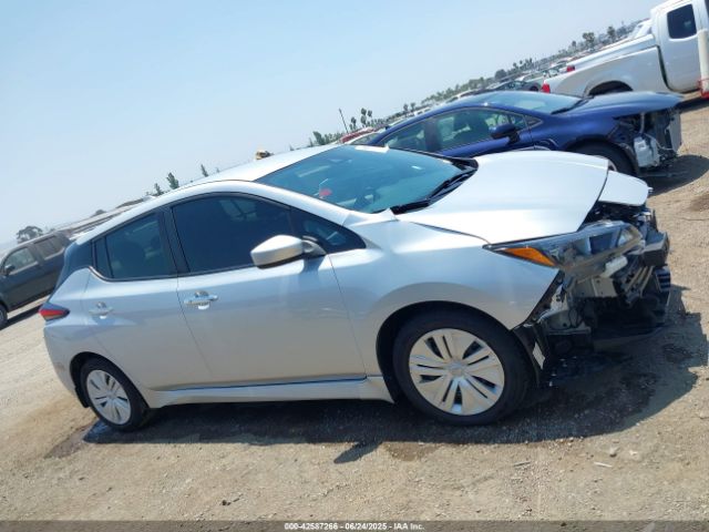 1N4AZ1BV7NC563258 Nissan 2022