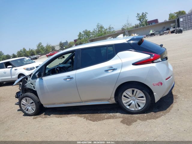 1N4AZ1BV7NC563258 Nissan 2022