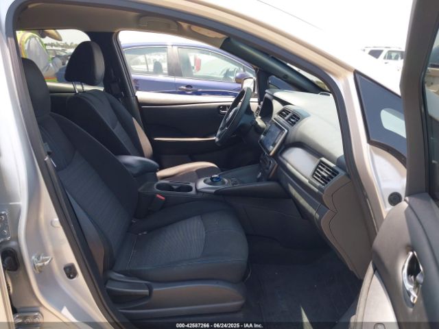 1N4AZ1BV7NC563258 Nissan 2022