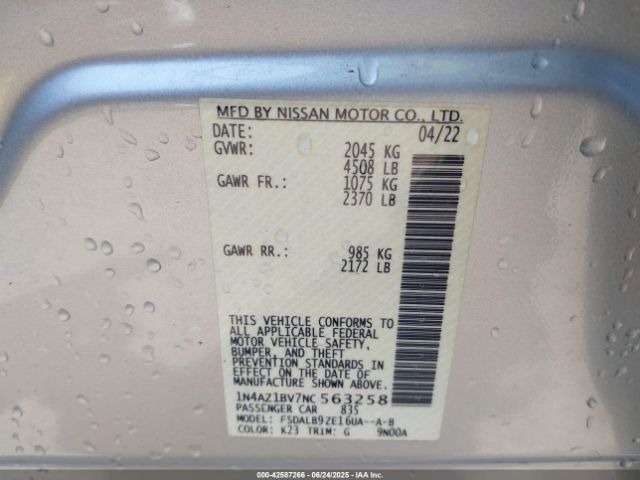 1N4AZ1BV7NC563258 Nissan 2022