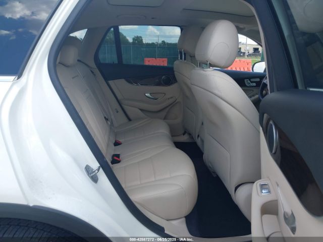 2017 MERCEDES-BENZ GLC 300 WDC0G4JBXHF263828 Photo 7