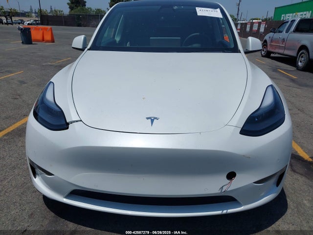 5YJYGDEE3LF054439 Tesla Model Y