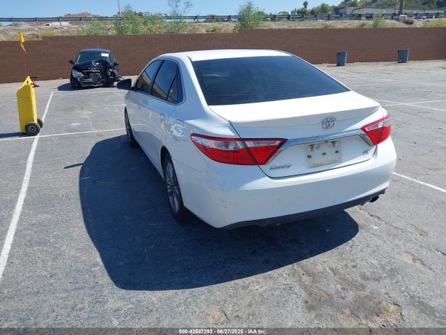 Toyota 2ar-fe 2017 4T1BF1FK4HU749261 Image 3