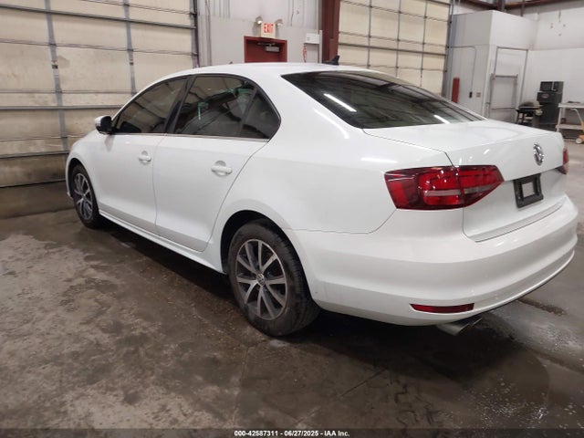 Volkswagen 1.4 tsi 2017 3VWDB7AJ1HM215730 Image 3