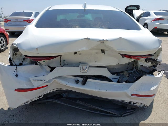 19XZE4F51NE003684 Honda leb6