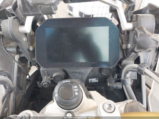 2022 BMW R 1250 WB10M1304N6F15707 Photo 6