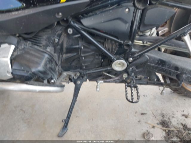 2022 BMW R 1250 WB10M1304N6F15707 Photo 8
