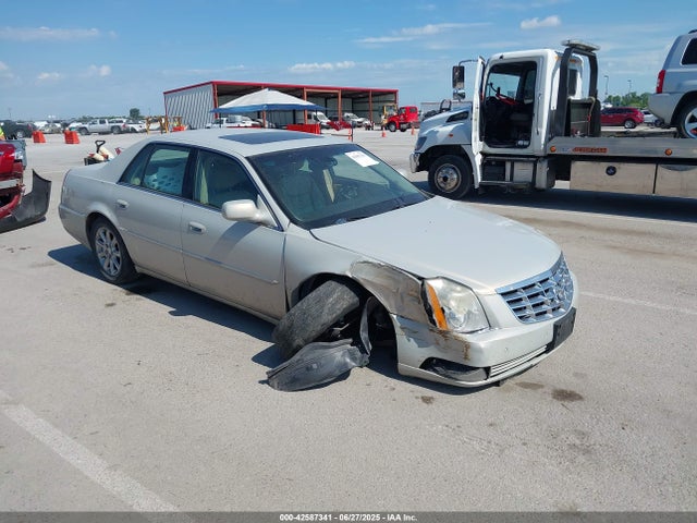 2008 CADILLAC DTS 1G6KD57Y08U109331 Photo 0
