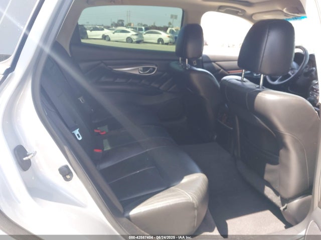 Infiniti 2015 2015 JN1BY1PP9FM600451 Image 8