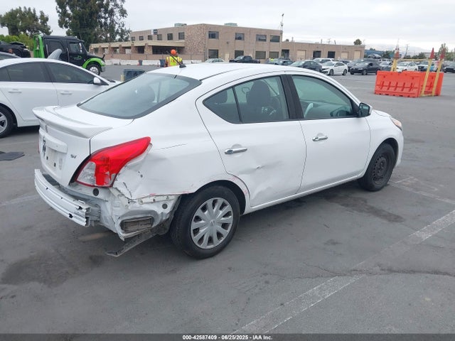 3N1CN7AP5JL881451 Nissan 2018