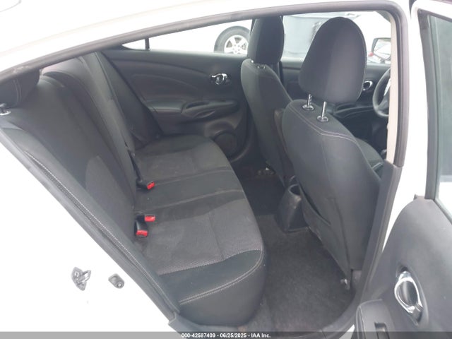 3N1CN7AP5JL881451 Nissan 2018