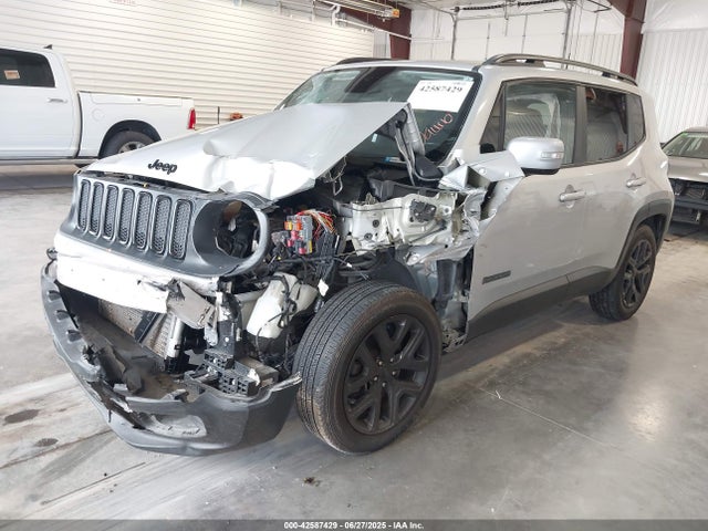 Jeep 2018 2018 ZACCJABB1JPH32616 Image 2