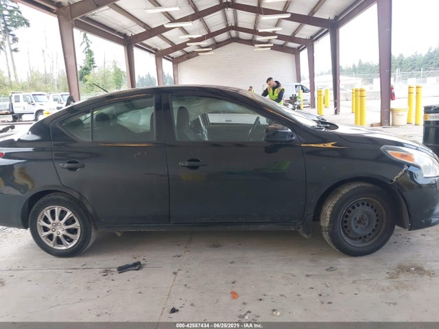 3N1CN7AP6HL822998 Nissan 2017