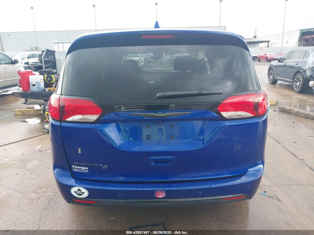 Chrysler 2019 2019 2C4RC1FG0KR581646 Image 16
