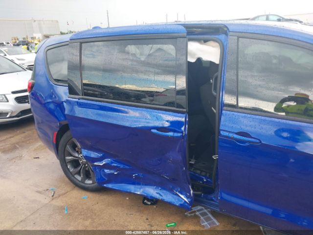 2019 CHRYSLER PACIFICA 2C4RC1FG0KR581646 Photo 5