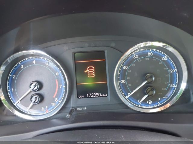 2018 TOYOTA COROLLA 5YFBURHE2JP826065 Photo 6
