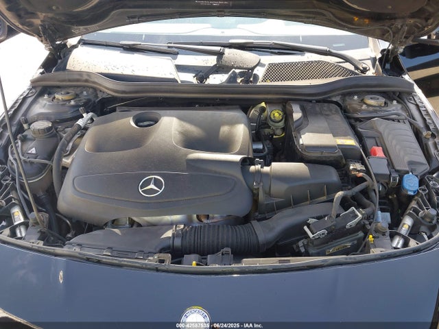 WDDSJ4EB7FN260887 Mercedes-Benz 2015