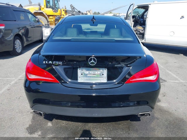 WDDSJ4EB7FN260887 Mercedes-Benz 2015