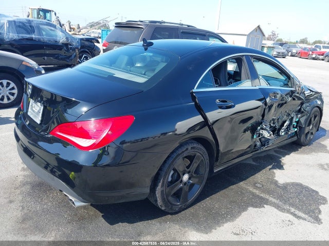 WDDSJ4EB7FN260887 Mercedes-Benz 2015