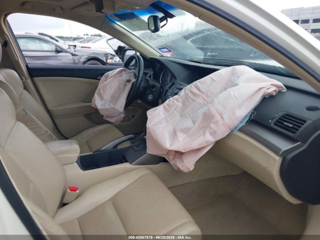 2010 ACURA TSX JH4CU2F68AC041838 Photo 4