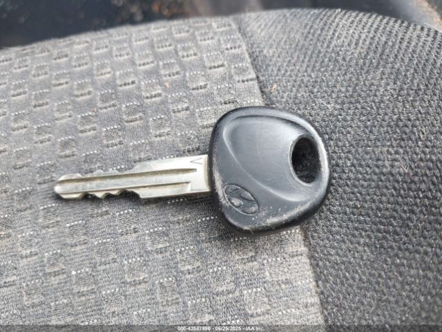 2009 HYUNDAI ACCENT KMHCM36C99U110860 Photo 10