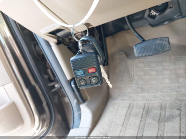 2008 FORD EXPLORER 1FMEU73E08UA26690 Photo 10
