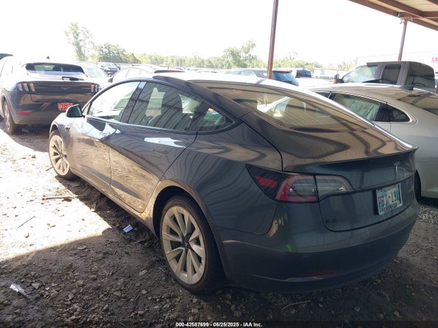 2022 TESLA MODEL 3 5YJ3E1EB1NF186090 Photo 2