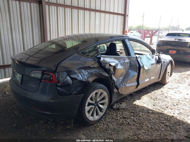2022 TESLA MODEL 3 5YJ3E1EB1NF186090 Photo 3