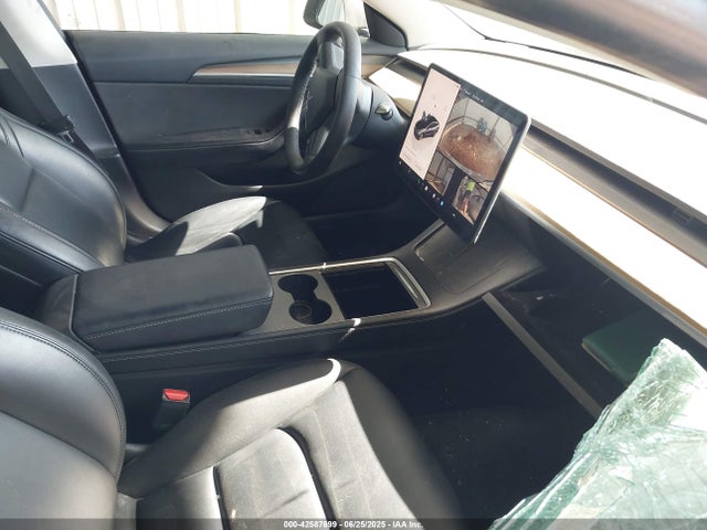 2022 TESLA MODEL 3 5YJ3E1EB1NF186090 Photo 4