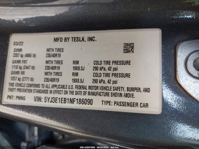 2022 TESLA MODEL 3 5YJ3E1EB1NF186090 Photo 8