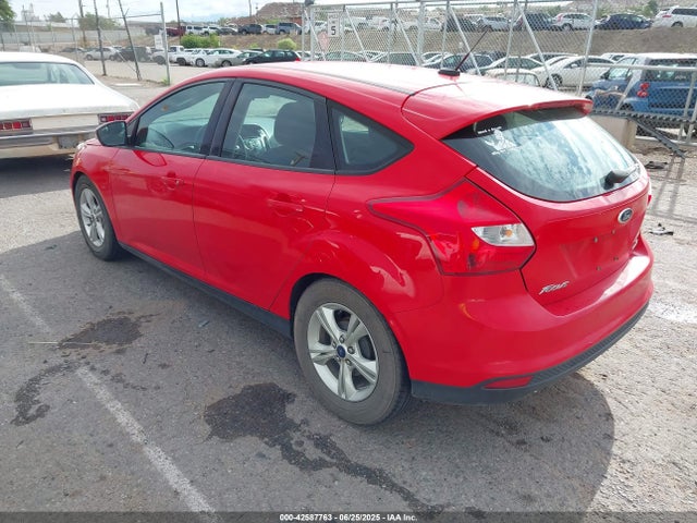 1FADP3K25EL266221 Ford 2014