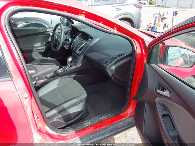 1FADP3K25EL266221 Ford 2014