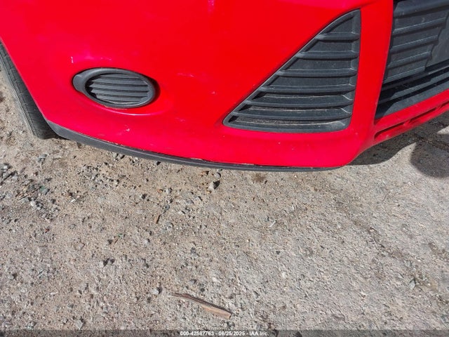 1FADP3K25EL266221 Ford 2014