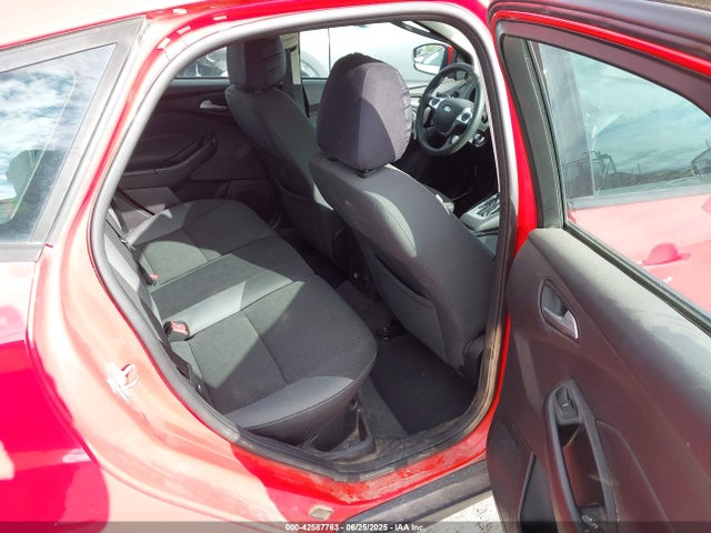 1FADP3K25EL266221 Ford 2014