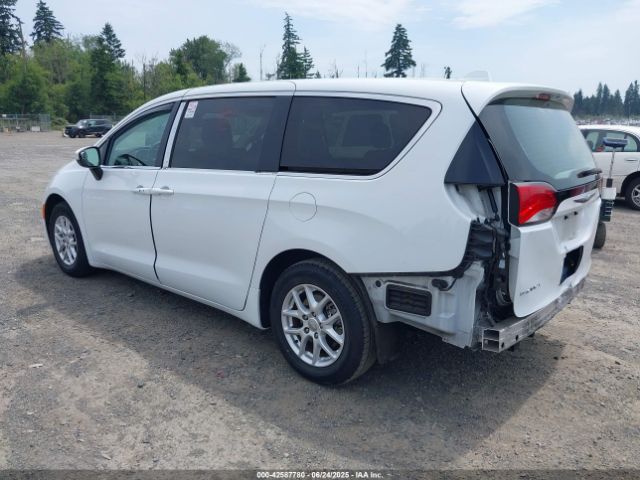 2017 CHRYSLER PACIFICA 2C4RC1CG5HR505627 Photo 2