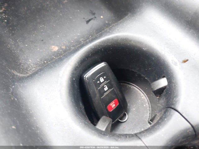 JTDKBRFU6G3015824 Toyota 2zr-fxe,1nm
