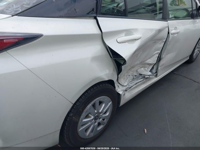 JTDKBRFU6G3015824 Toyota 2zr-fxe,1nm