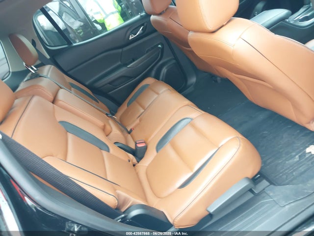 1GKKNVLS3HZ135571 GMC lgx - di: direct injection, vvt: variable valve timing, alum, gen 2
