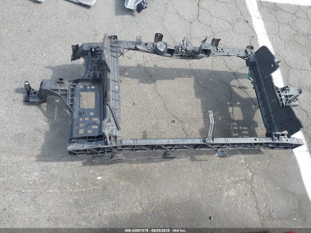 3MYDLBYV0KY522397 Toyota p5v