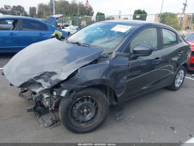 2019 TOYOTA YARIS 3MYDLBYV0KY522397 Photo 1