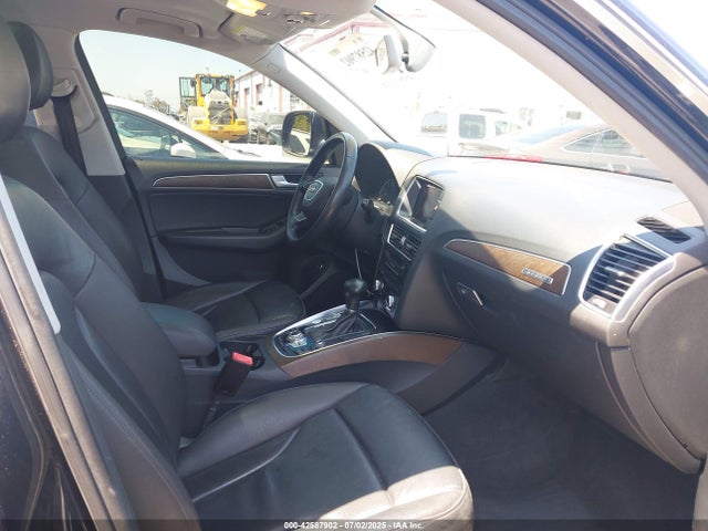 Audi 2017 2017 WA1C2AFP7HA065283 Image 5